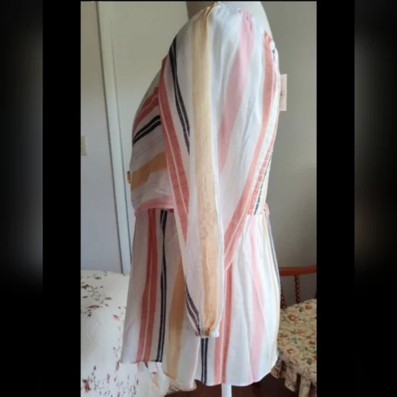 2 Pc Soft & Summery Top Bundle - sz Medium - Picture 7 of 8